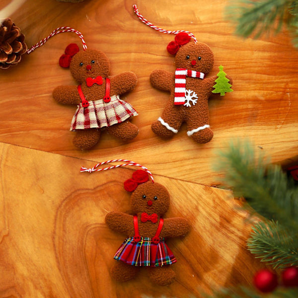 Juldekoration pepparkaksgubbe liten hängande julgransprydnader hängen set med 3 stycken