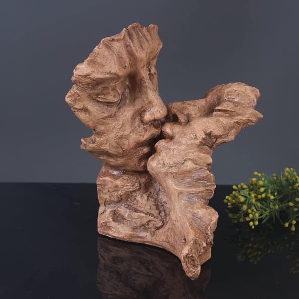 Kreativ kysformet parstatue, parstatue Scu