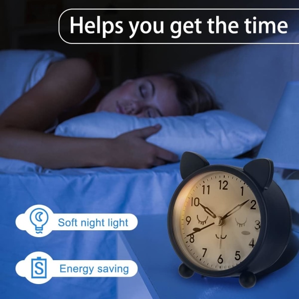 Analog väckarklocka för sängbord med bakgrundsbelysning Shy Dial Non-Ticking batteridriven för tunga sovare sovrum kontor kök, svart