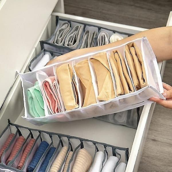 Boks med rom for BH-er, sokker og truser 11 grid beige