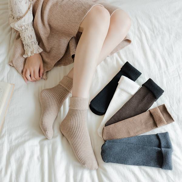 6 par 6 färger nya vinterstrumpor Barn medium strumpor plysch snöstrumpor Japanska rullade fållar strumpor Dam cashmere varma strumpor