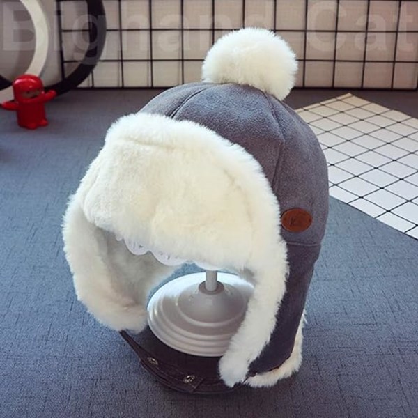 Vinter Baby Hat Plush Lei Feng Barnas Semsket Ørebeskyttelseslue Moteriktig Gutter Varm Lue Baby Hårball Cap, Grå