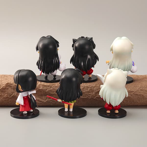 6 håndlavede tegneseriefigurer
