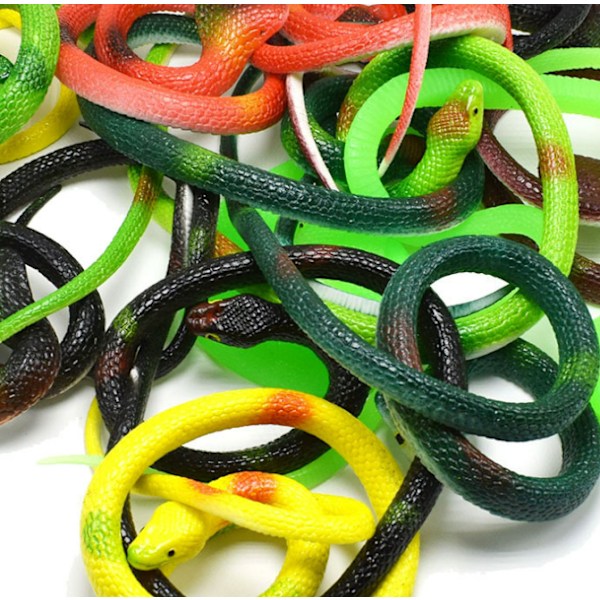 10 st mjuka gummormsslangar som Cobra leksaker, falsk orm, spindel, skorpion leksak, busigt trick, läskigt leksak
