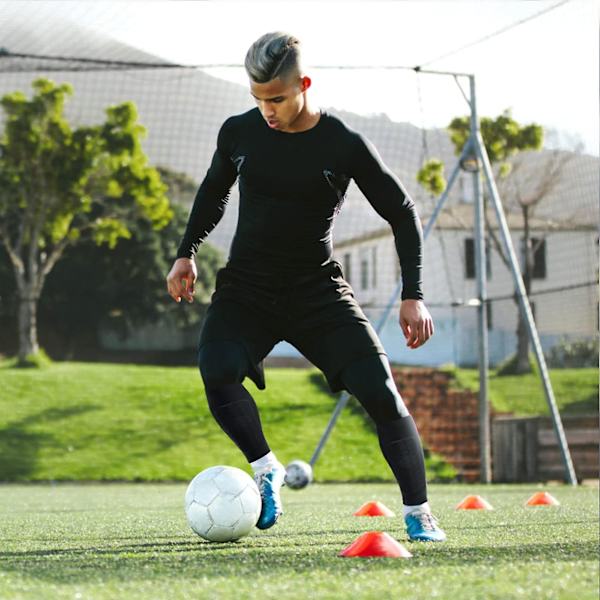 1 par med fotball leggbeskyttere pads for barn ungdom voksen legg sokker beskyttende utstyr utendørs fotballutstyr for menn og kvinner L