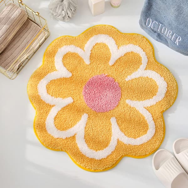 Sød, blød, blomsterformet mikrofiber bademåtte, der absorberer vand