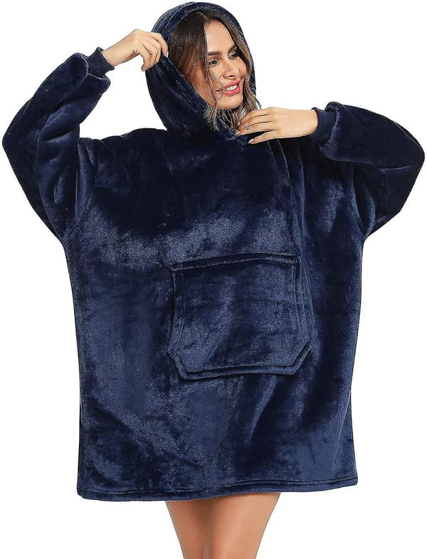Genser med hette, kappe, teppe, hettegenser, teppegenser i flanell Blau