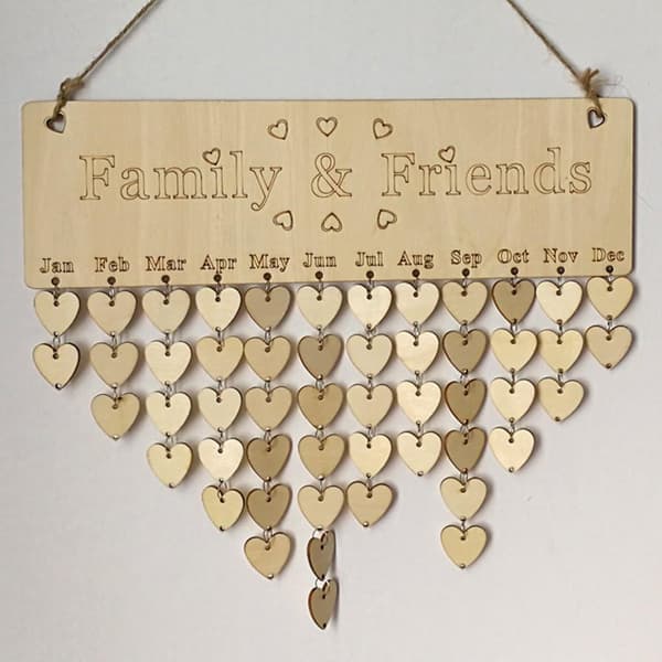 Födelsedagspåminnelse kalender DIY träplakett för familj och vänner