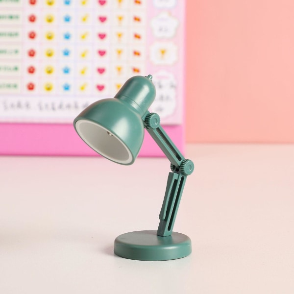 2st Mini Liten Bordslampa Led Vikbar Bärbar Liten Nattlampa Magnetsug Varmfärg Ögonskydd Läsbordslampa med klämma LD02-green