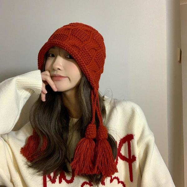 Nyår Rödluvan Dam Höst och Vinter Varm Ull Tofs Pullover Mössa Handgjord Stickad Öronskydd Mössa Japansk Stil