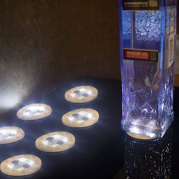 18 stk. LED-coaster, lysende coaster, LED-flaske-lys, LED-klistermærke-coaster-diske, lyser op