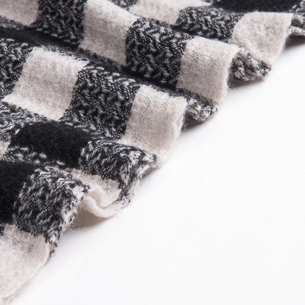 Sort og hvidt ternet tørklæde, nyt efterår og vinter, minimalistisk mode, farvekollision, frynsedesign, varmt sjal til kvinder.