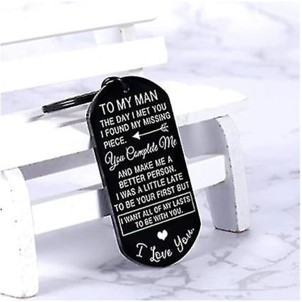 Till min man och till min kvinna Nyckelringspresenter för man och fru BLACK TO MY MAN