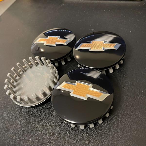 4X Chevy 83mm Svarta Navkapslar Silverado 1500 Tahoe Suburban 14-2020