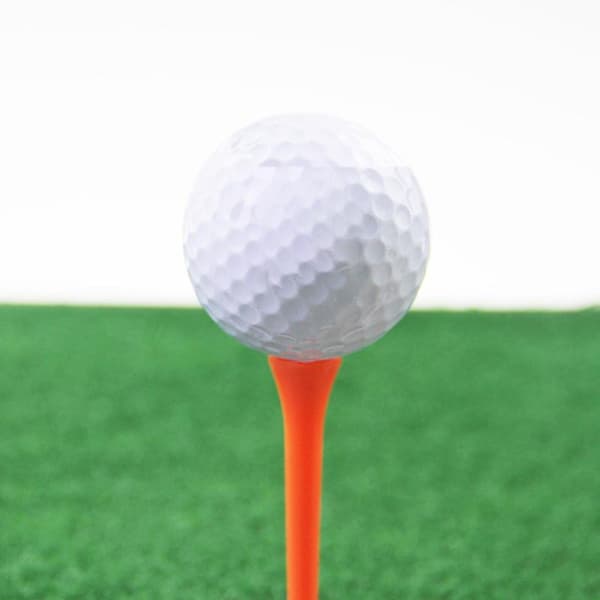 Plastik Golf Tees 50stk (tilfældig farve) 83mm