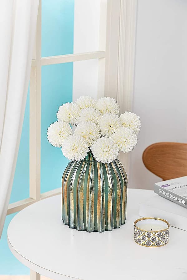 Silkeblomster med stilker, kunstige blomstermidtpunkter til dekorationer White