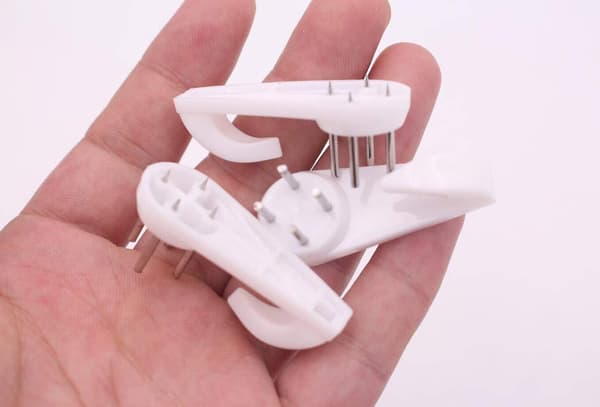 10 st plast vita hållbara Hardwall Hanger Multi-purpose Non-trace Hook Används för hårdvarufästen Sömlös baksida