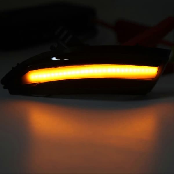 Sidespeil Blinklys Røykfarget Linse LED Dynamisk Blinklys for Captur 2013?2016
