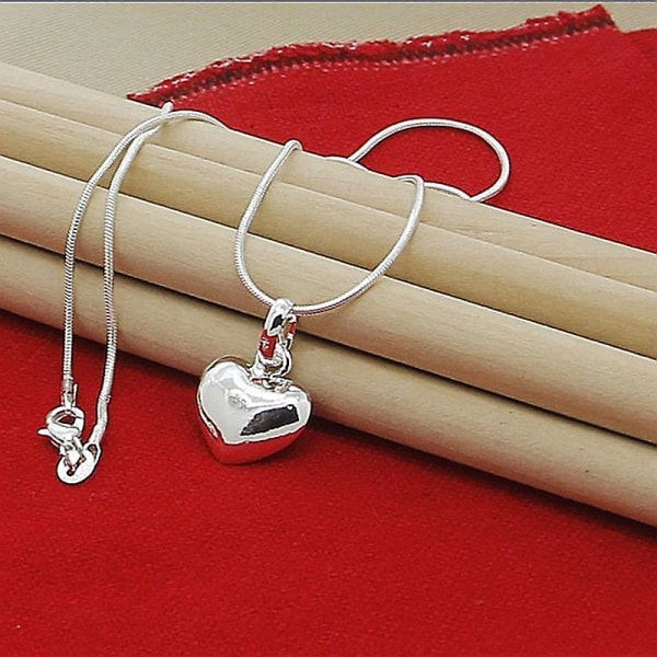 Hot Rea 925 Pläterad Silver Hjärta Halsband 20 Inch Ormkedja För Kvinnor Tjej Bröllop Charm Mode Smycken Lyx