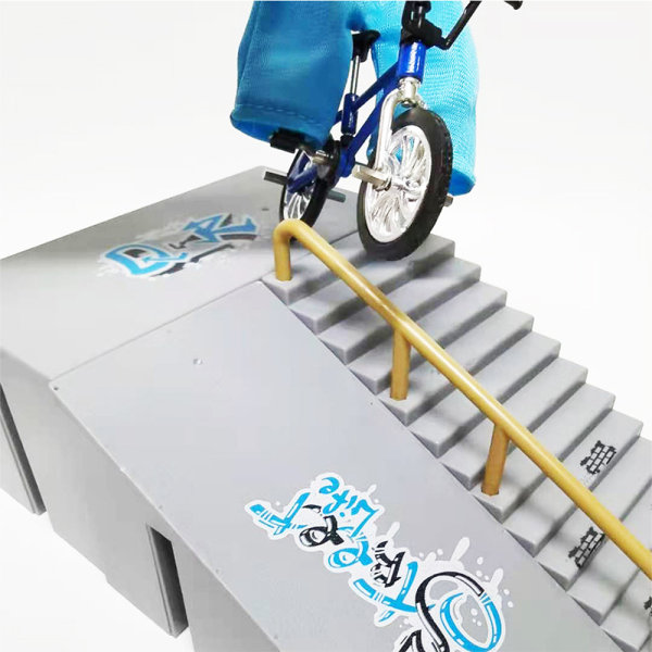 Finger Skateboarding Ramp Set Skateboarding Park Set Site Props Alloy Finger Bicycle Scooter Pants