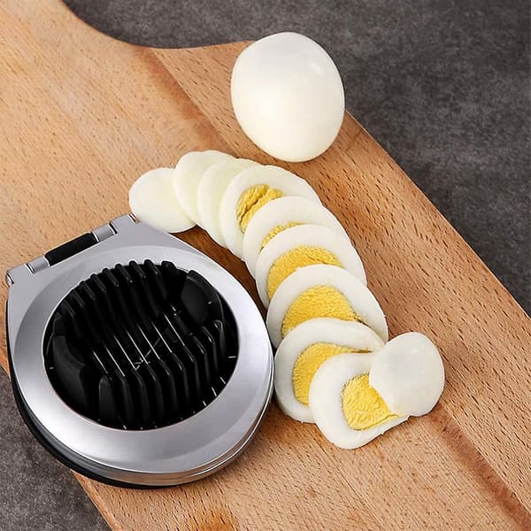 Sinkronlegering Egg Slicer Multifunksjonell Egg Cutter Kreativ Egg Divider Egg Separator