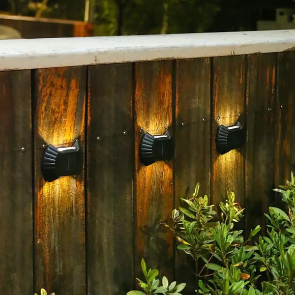 3-pak solcelled LED-utelys utendørs vegglamper solskinn hage dekorative lys 300mA solcellepanel lys hage sti gjerde