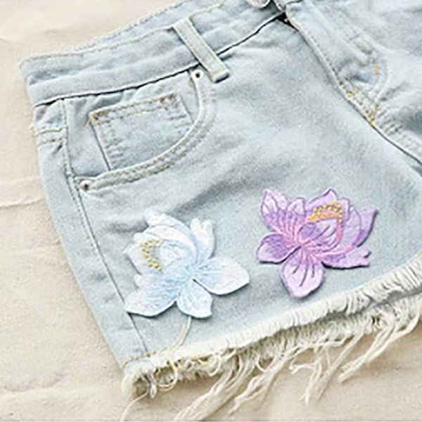 Lotusblomma strykjärnsplåster DIY broderi blå plåster broderad märke plåster broderi på hatt kläder ryggsäckar T-shirt kläder dekoration plåster
