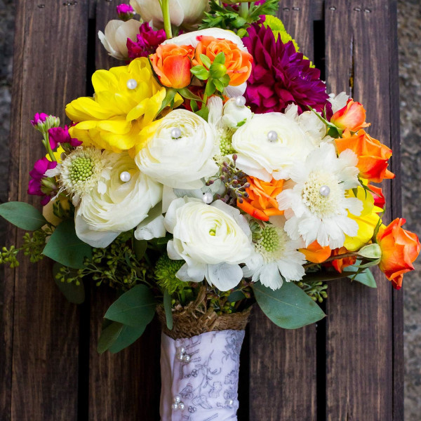 Boutonniere-nålar, konstgjorda pärlhålnålar, bröllopsbukettnålar, vita raka nålar för bröllopssömnadsdekoration (1 låda med 100 stycken)