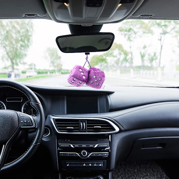 Karvainen noppapari, ripustuspari autoon, pisteillä varustettu ripustuspari autoon sisustuksen koristeluun, sisäseinään Purple