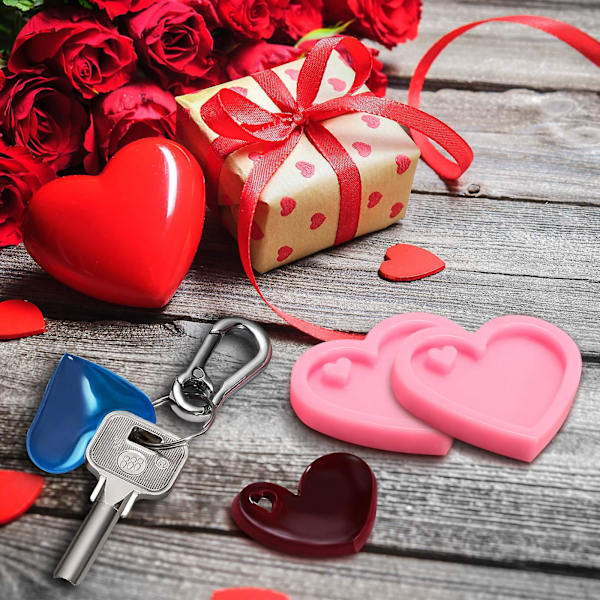 4 stk. Valentinsdag Hjerteformet Kærlighed Nøglering Silikonform Med Hul Chokolade Slikform Silikon Fondant Bageform