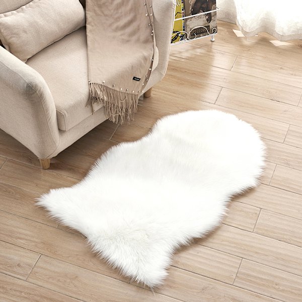 Lyxig mjuk konstgjord fårskinnsstolöverdrag sittdyna plyschpälsområdesmattor för sovrum, 2ft x 3ft, vit