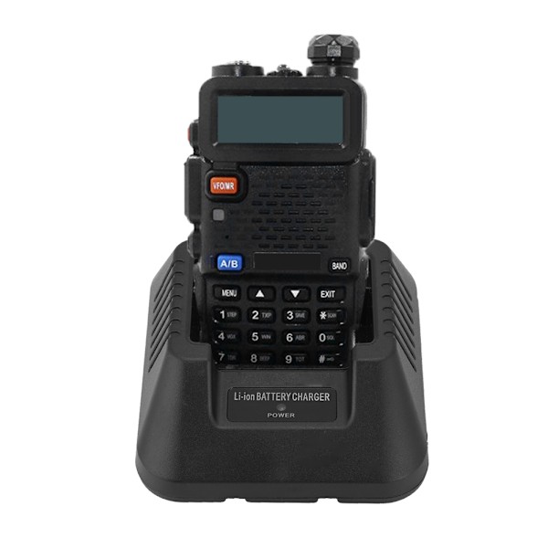 Akun laturi USB/Auton akun laturi Baofeng UV-5R DM-5R Plus radiopuhelimelle (EU-pistoke)