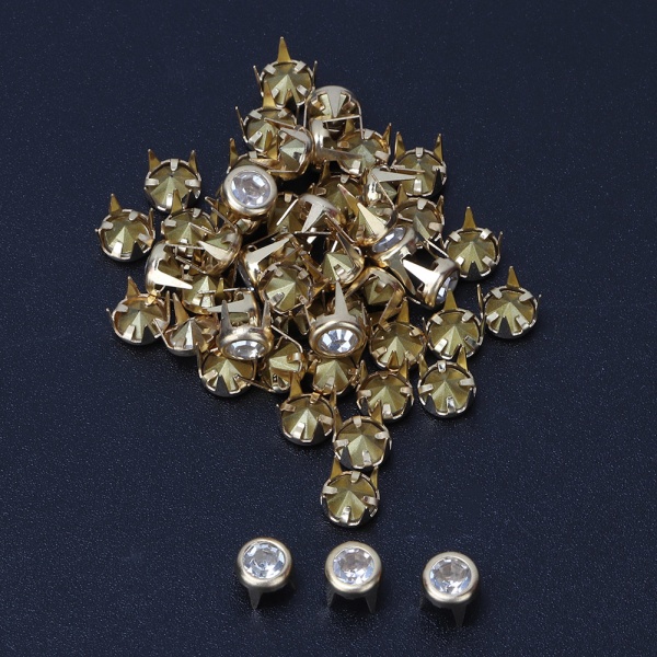 Fargerike runde krystall-rhinestones - 50 STK, 6 mm - Håndverksdekorasjon (gull)