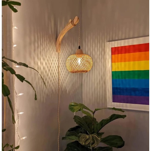 Vintage vägglampa i trä med sockel och strömbrytare, E27 vintage bambulykta, sänglampa i rotting (glödlampa ingår ej) lampskärm i rotting