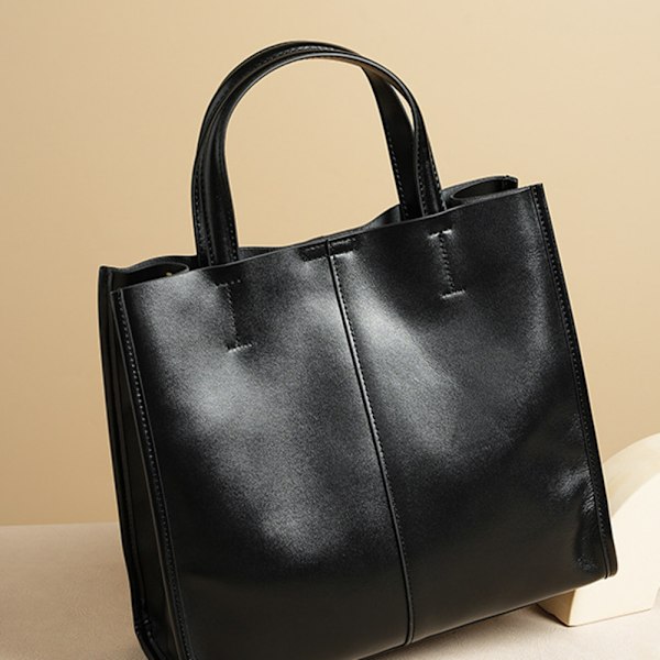 Snygg Svart Läder Tote Bag 30x13x27cm Perfekt för Kvinnors Höst- och Vinterresor black About 30*13*27cm