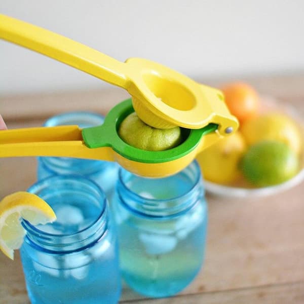 Citruspress med dubbla pressar gul