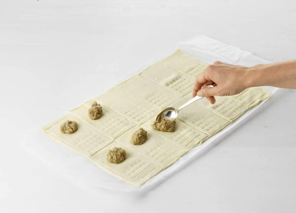 Kjevle for å lage brødpinner, aperitiffpinner og hjemmelagde forretter