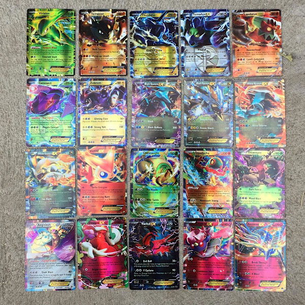 100 st Cartoon Game Card Set TCG Style Card för barn