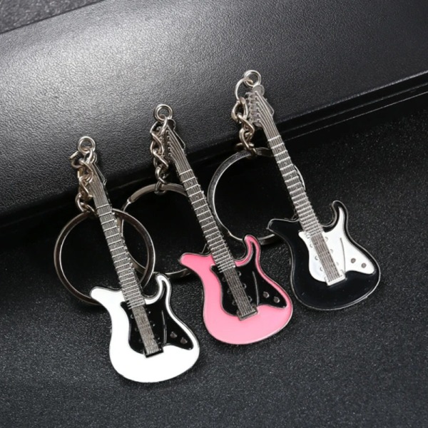 3 kpl muoti metalliavaimenperä kitaran muotoinen riipus avaimenperä auton avaimenperä Reppu Koristesormus Hyödyllinen ja käytännöllinen