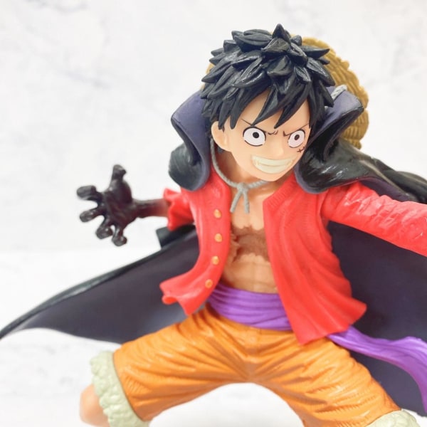 Anime Actionfigurer - 20 cm PVC-modellstaty - Leksaker för bilens instrumentbräda - Heminredningspresenter