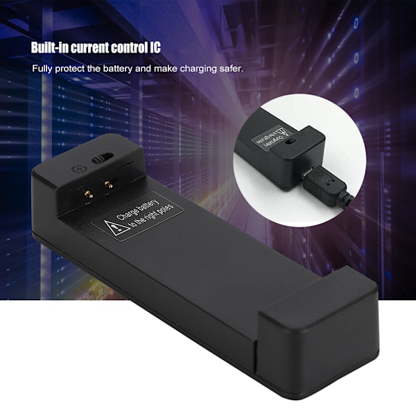 Kannettava Universaali CE-sertifioitu MicroUSB-laturi matkapuhelimen litiumakulle