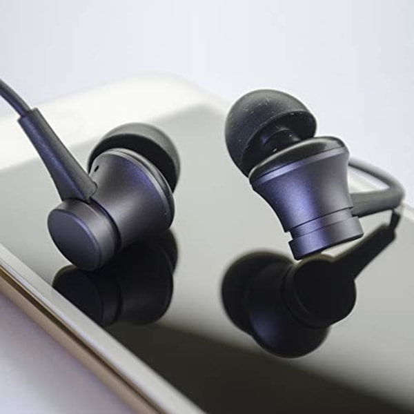 Xiaomi Mi In-Ear hörlurar Basic - Svart svart