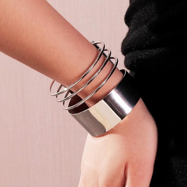Armband Fashionabla flerlagers ihåliga designarmband öppet armband justerbart öppet armband för kvinnor