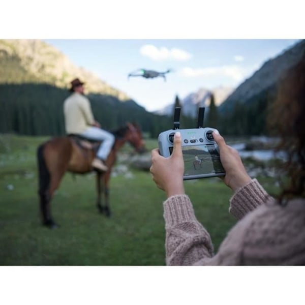 Drönare - DJI - Mini 4 Pro Fly More Combo - 4K HDR-kamera - Smartphonekontroll - Batteritid 34 min Grå