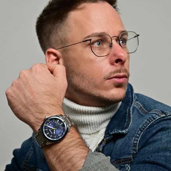 Ur - Nikolle - Blå urskive - Kasse 44 mm - Stålarmbånd 22 mm Silver
