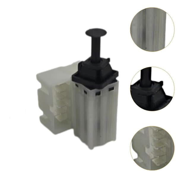 Bremselysbryter 4671336AD Robust Biltilbehør 56042691AA for Dodge White Pack 9.5x6.5x4.5 cm