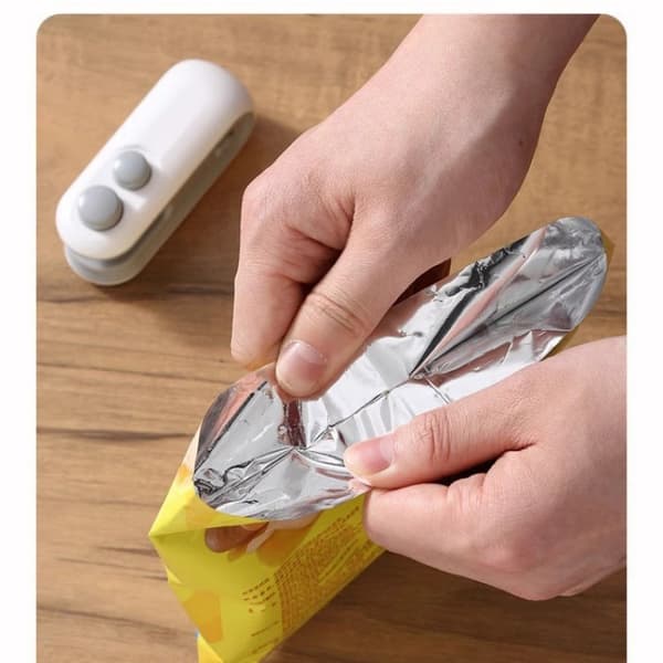 Mini Snackposeforsegler i ét stykke, USB-opladelig