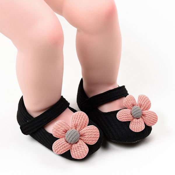 Bebis Pojkar Flickor Tofflor Mysiga Fleece Booties Mjuk Botten Varma Cartoon Strumpor Nyfödda Spjälsängsskor