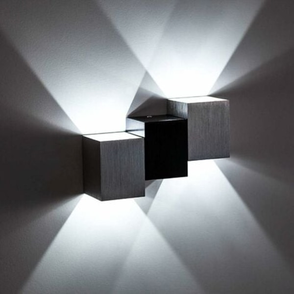 Indendørs Væglampe 6W Moderne LED Vægbelysning Køligt Hvidt Lys til Køkken Trappe Soveværelse