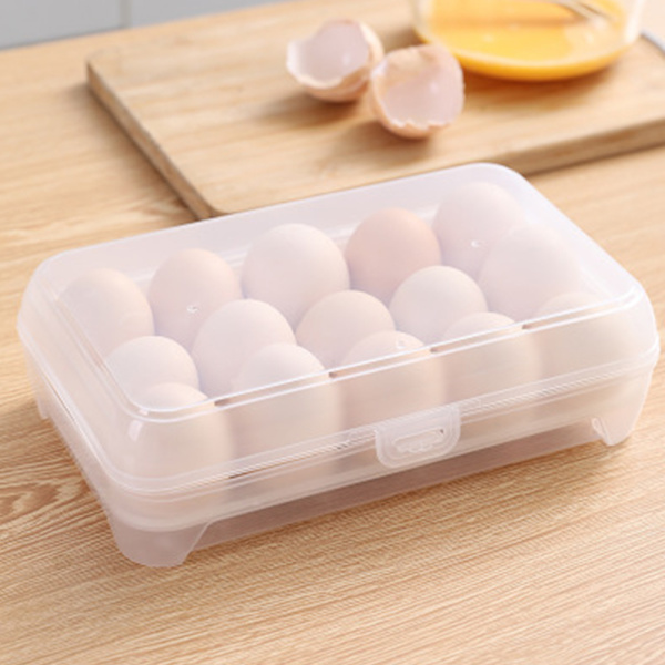 Plast äggbehållare, Deviled Egg Tray Carrier med lock, Bärbar stapelbar kylskåp äggbehållare med 15 äggspår för camping kylskåp kök